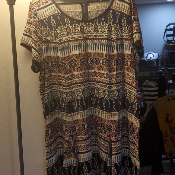 Torrid Multicolor Dress - Picture 2 of 5